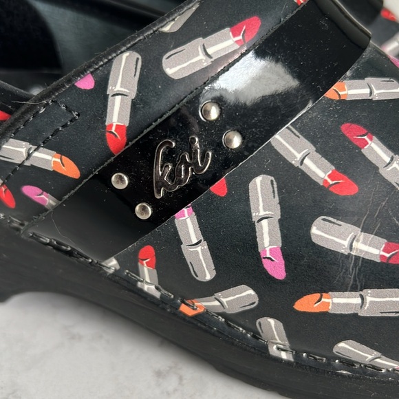 Koi by Sanita clogs size 39 Lipstick 💄 print - Picture 5 of 5